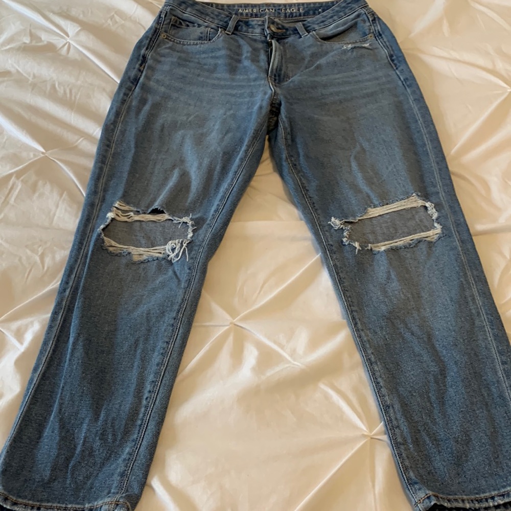 American Eagle distressed high waisted mom jean